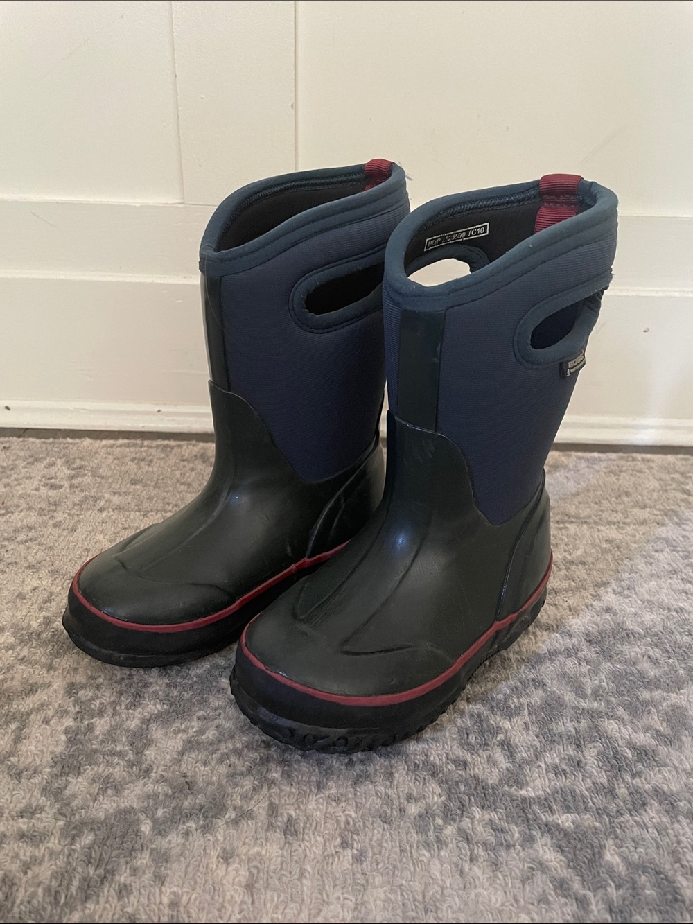 BOG’s kids boots size 9